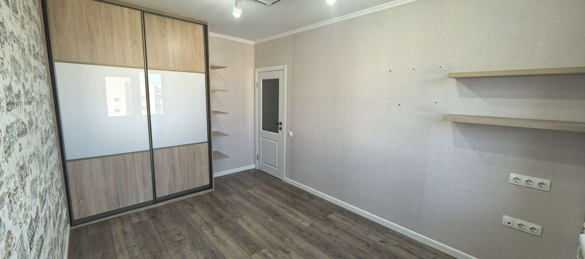 3 комнатная квартира  по адресу Гродно, Виктора Глухова, 8