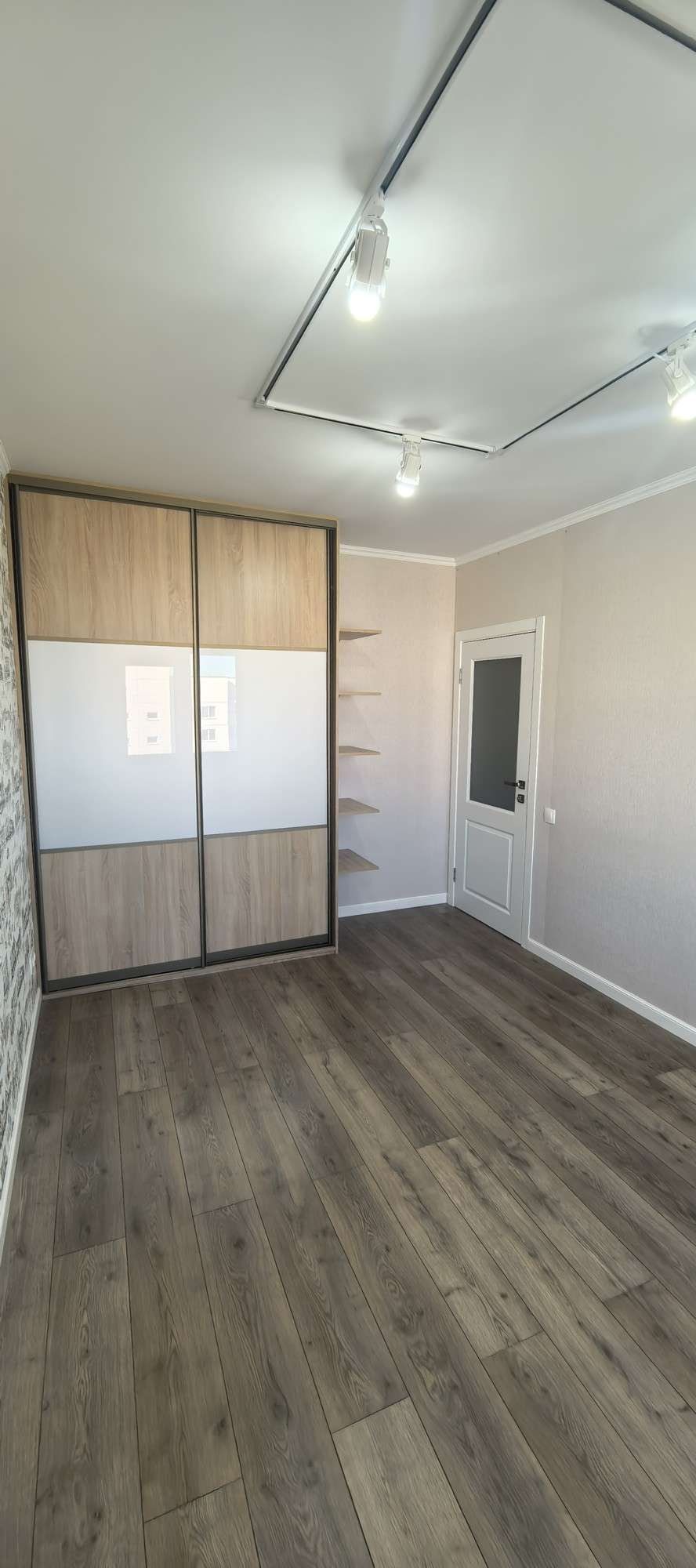 3 комнатная квартира  по адресу Гродно, Виктора Глухова, 8