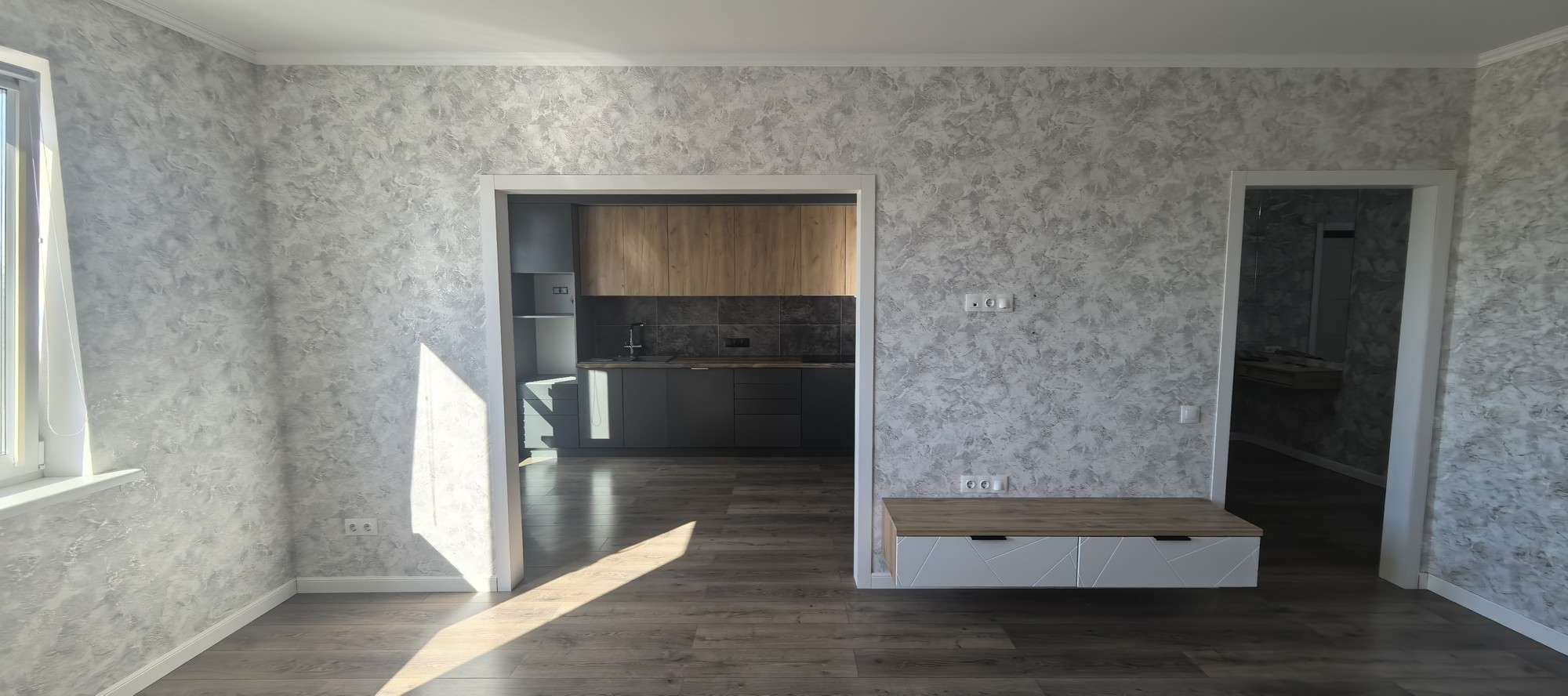 3 комнатная квартира  по адресу Гродно, Виктора Глухова, 8